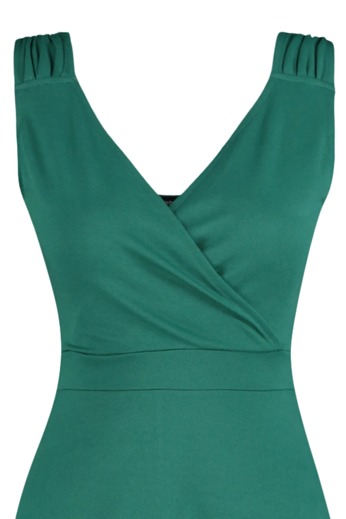Trendyol Collection  Grünes Mini-Strickkleid aus Krepp mit offener Taille und zweireihigem Ausschnitt im Skater-Stil TWOSS20EL1579