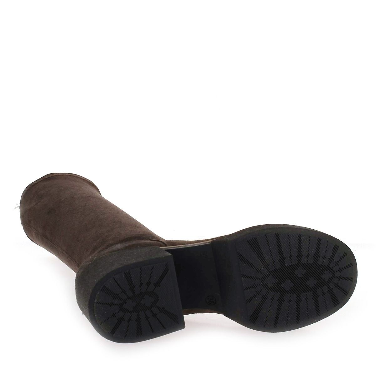 Emanuele Crasto   40011 - Chocolat