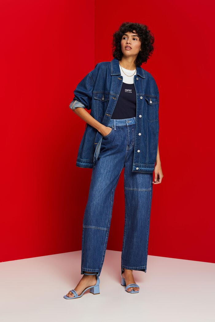 Asymmetrische Jeans der 90er mit weitem Bein