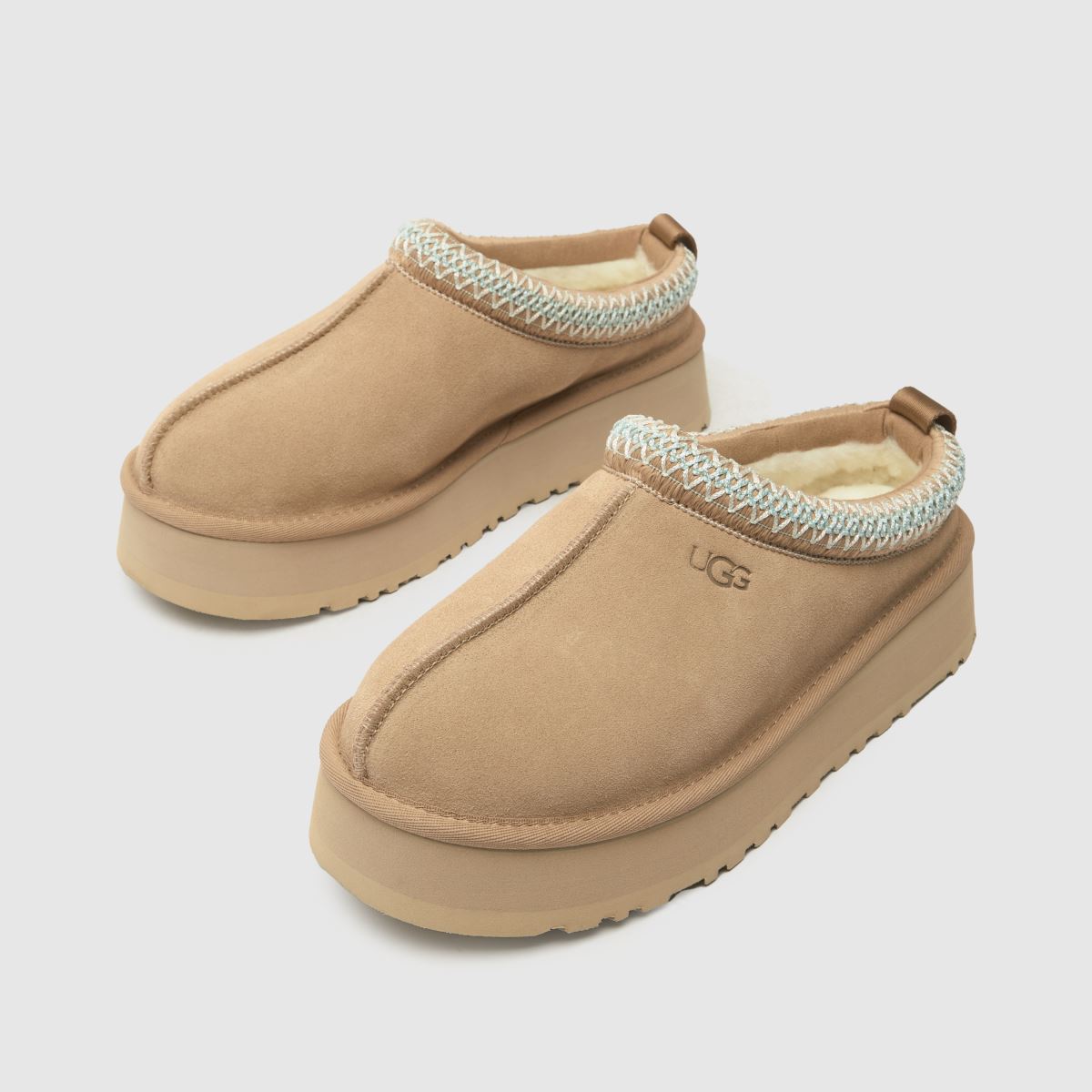 UGG copati s platformo tazz v peščeni barvi