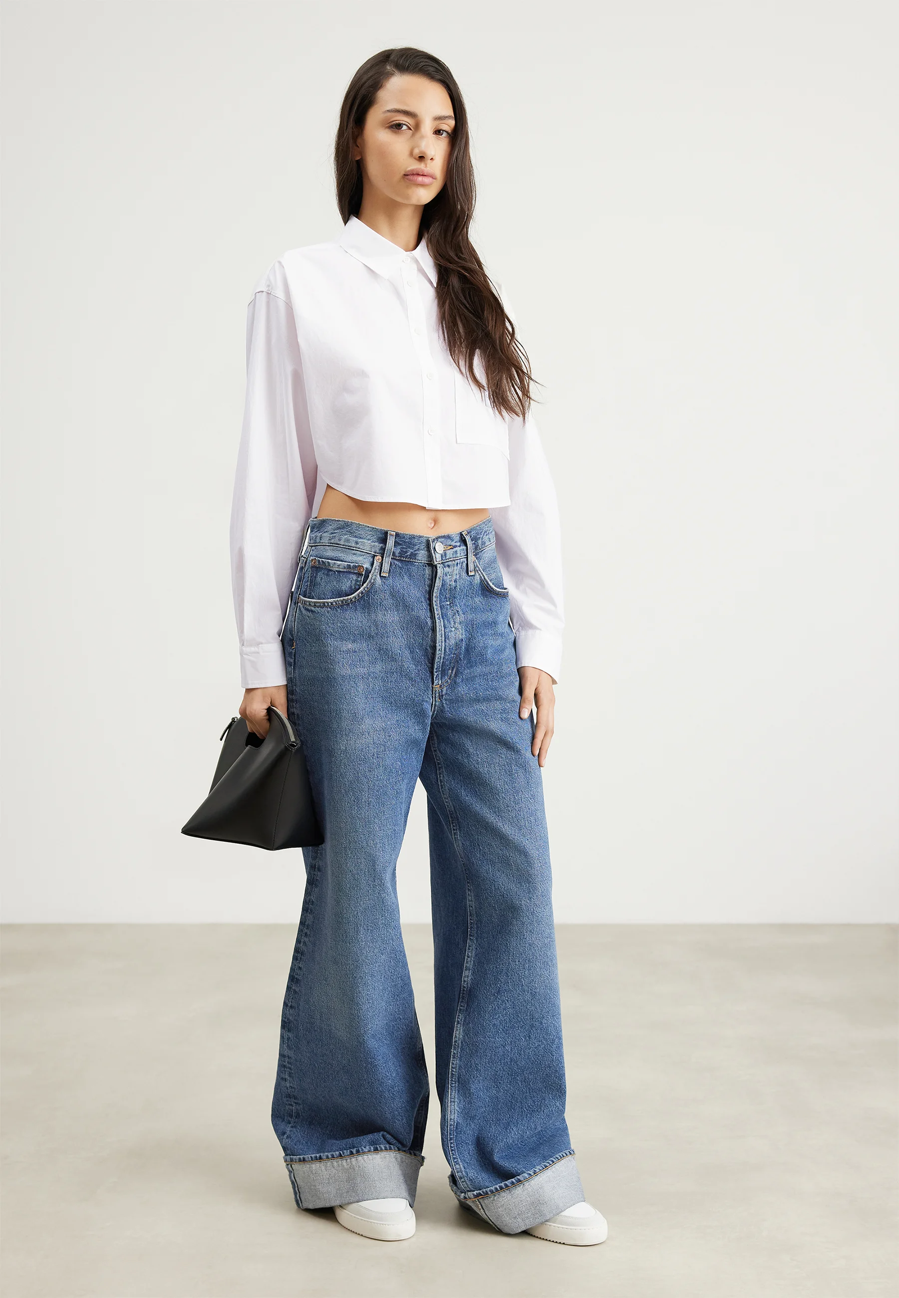 Calvin Klein Jeans Blusa recortada con etiqueta tejida