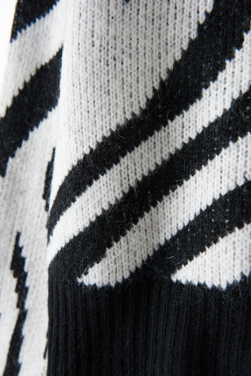 Lina knitted sweater