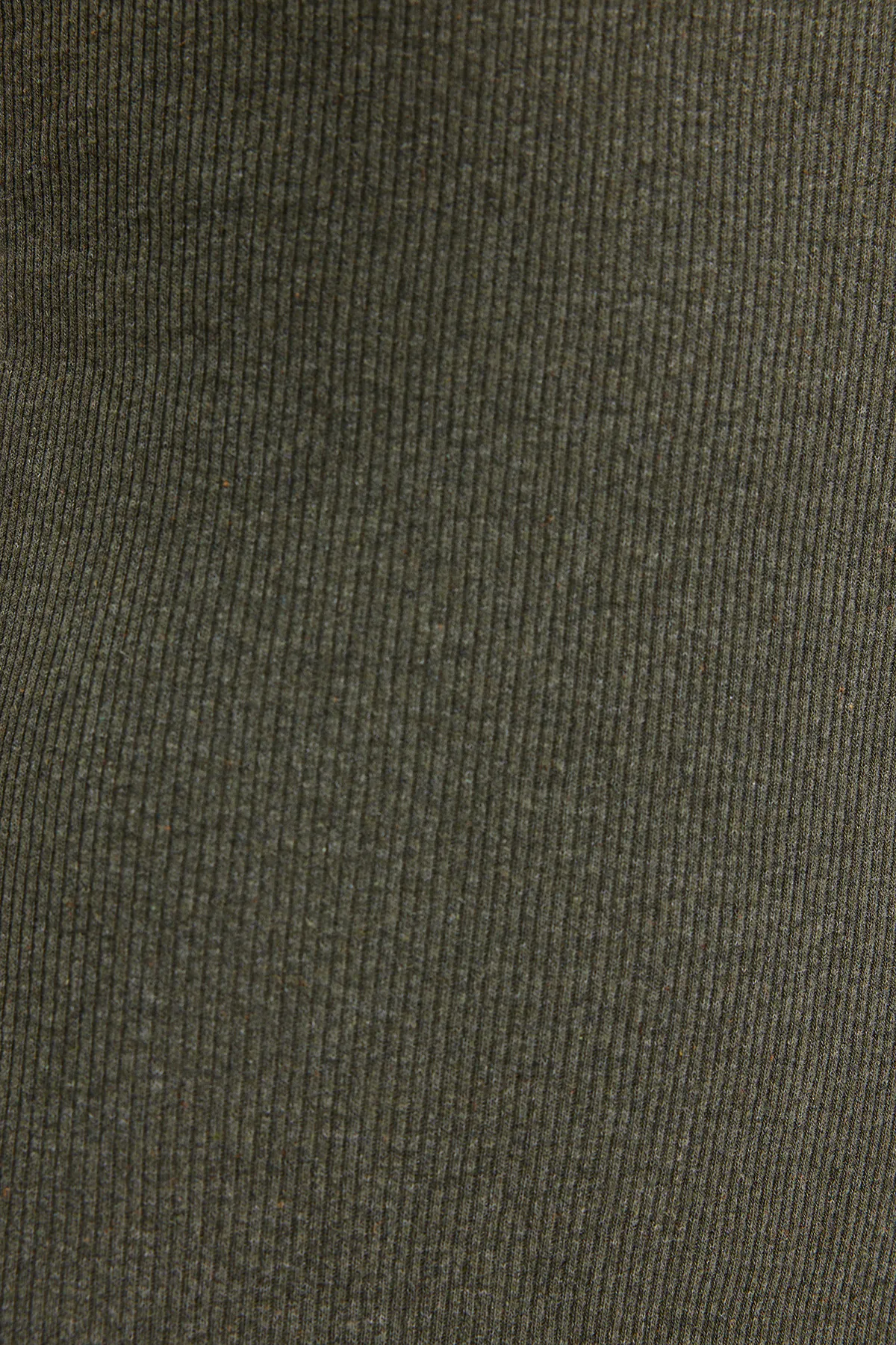Trendyol Collection  Khakifarbenes, geripptes Midi-Strickkleid in A-Linie TWOSS22EL2964
