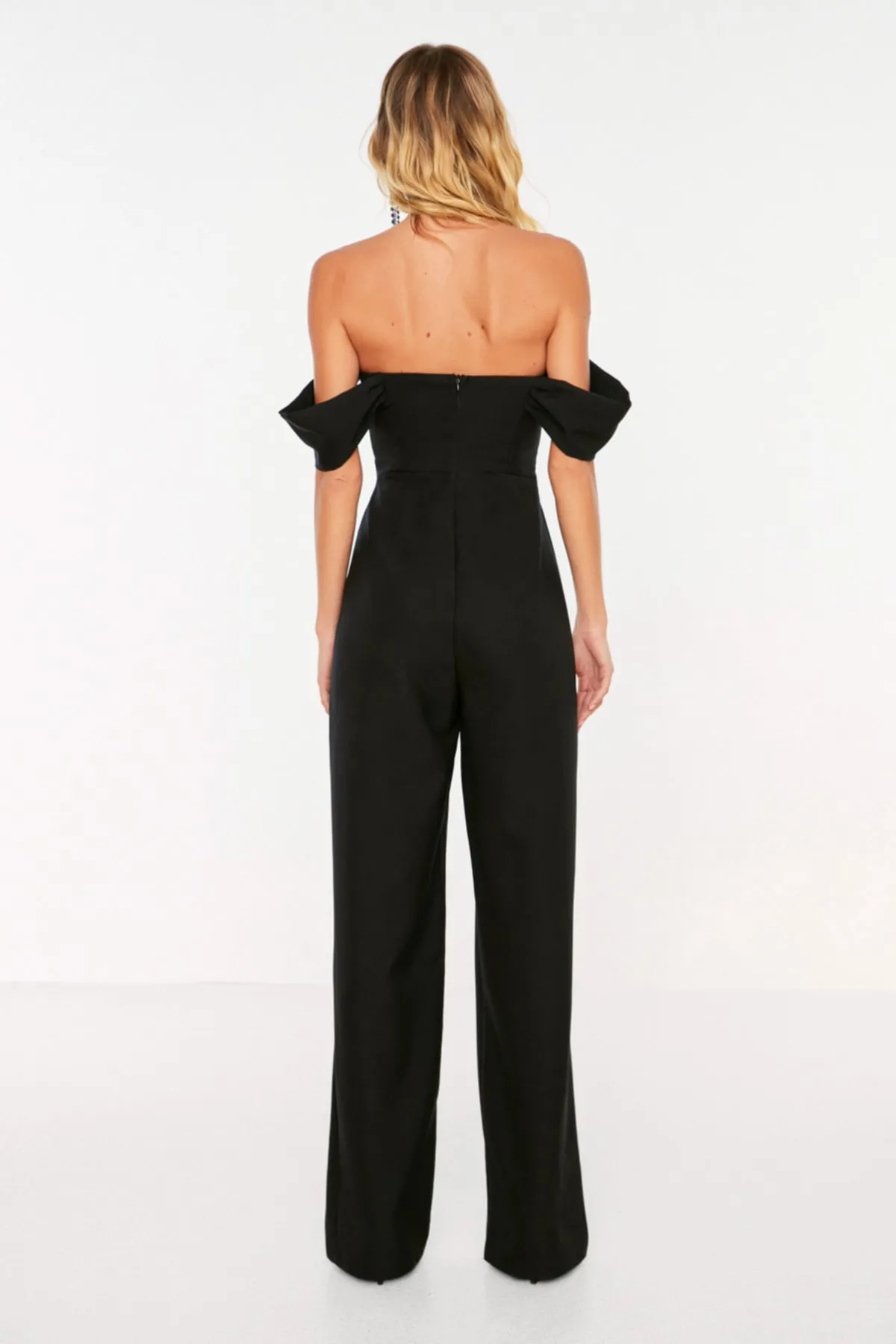 Trendyol Collection  Schwarzer gefütterter gewebter Overall TPRSS22TU0070