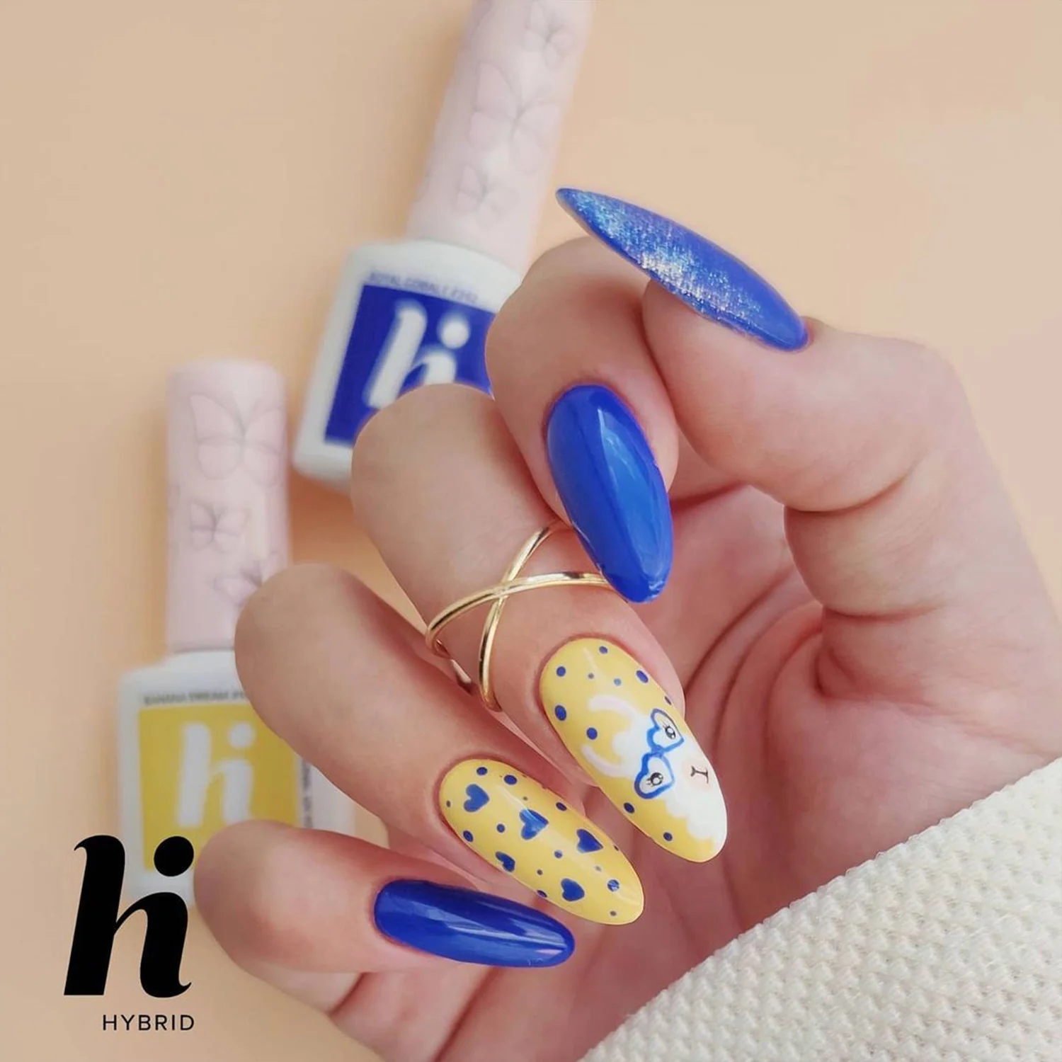 UV gel lak za nohte z metuljčki, poltrajni lak za nohte - lak za nohte z gel efektom