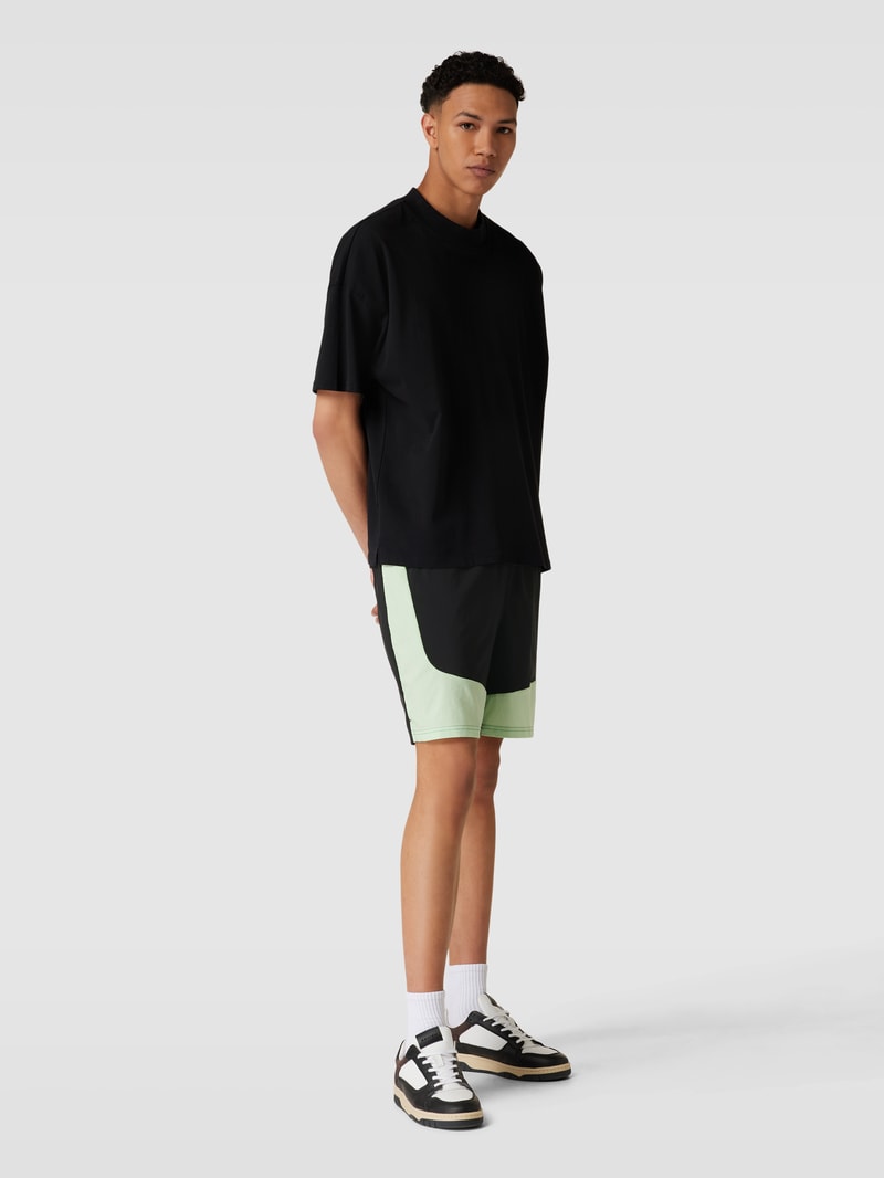 Shorts mit elastischem Bund in mint