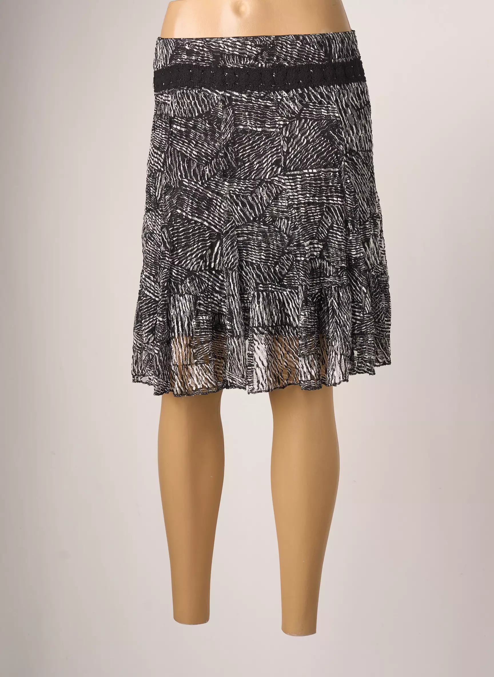 Influx Jupes Mi Longues Femme couleur noir