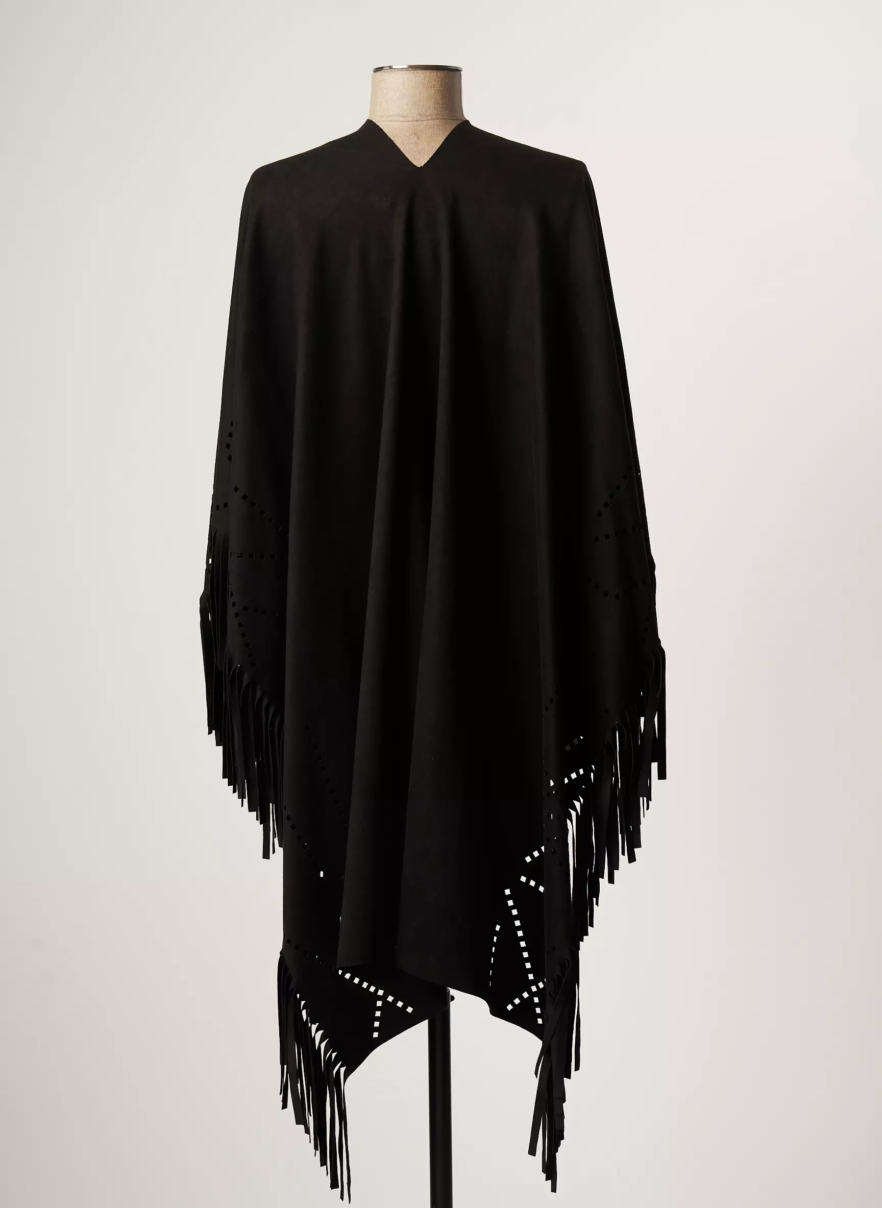 Lauren Vidal Ponchos Femme couleur noir