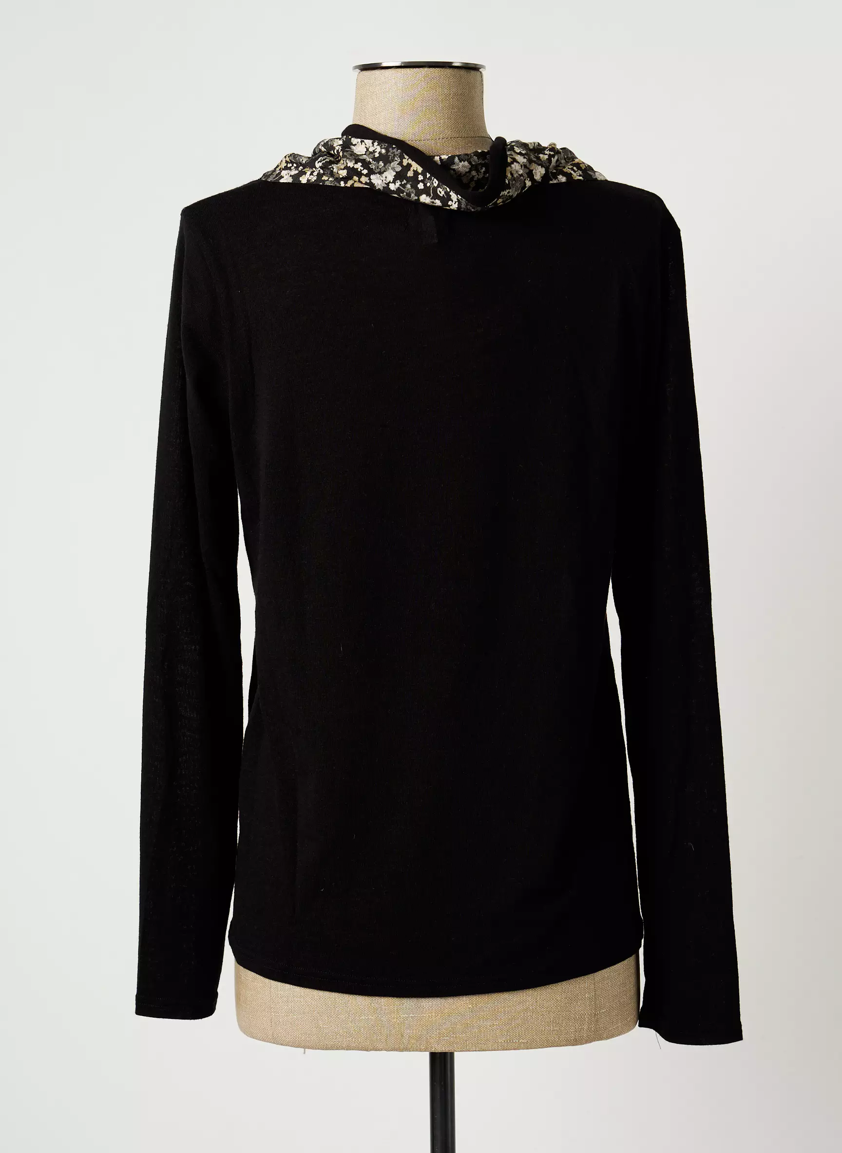 B M Tshirts Femme couleur noir