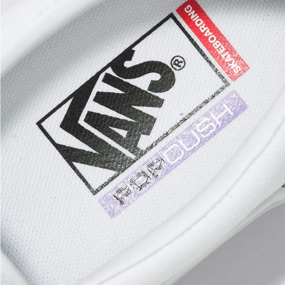 Vans Skate Slip on VN0A5FCAW001 / weiss
