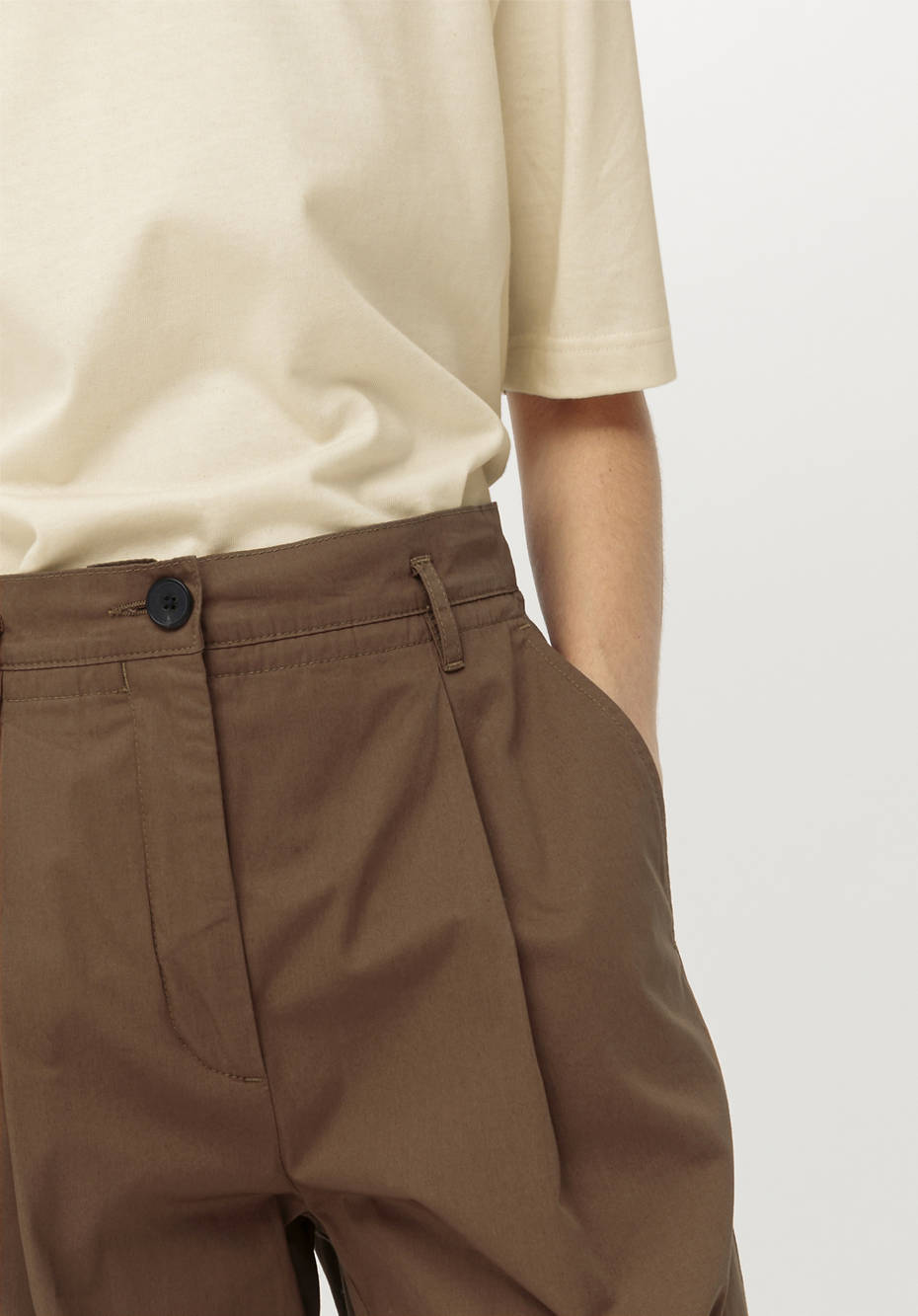 Paperbag-Hose aus Bio-Baumwolle