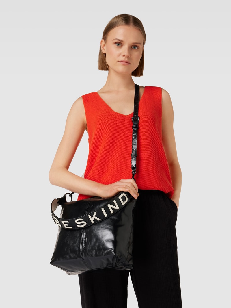 Handtasche mit Label-Detail Modell 'AISSA' in schwarz