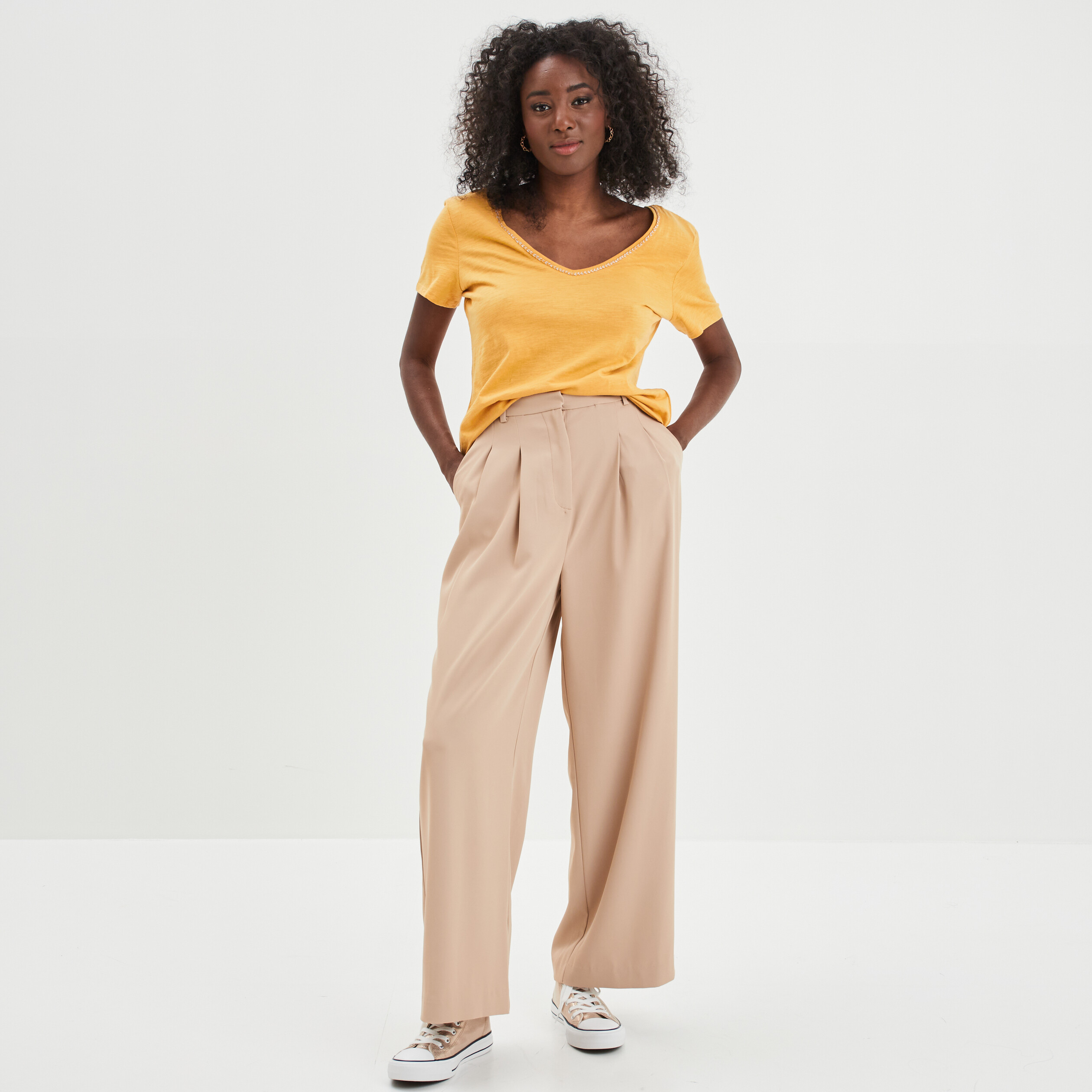 T-shirt à manches courtes jaune moutarde femme | La Halle