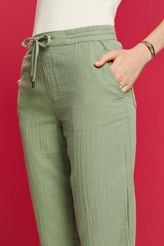 Pants woven