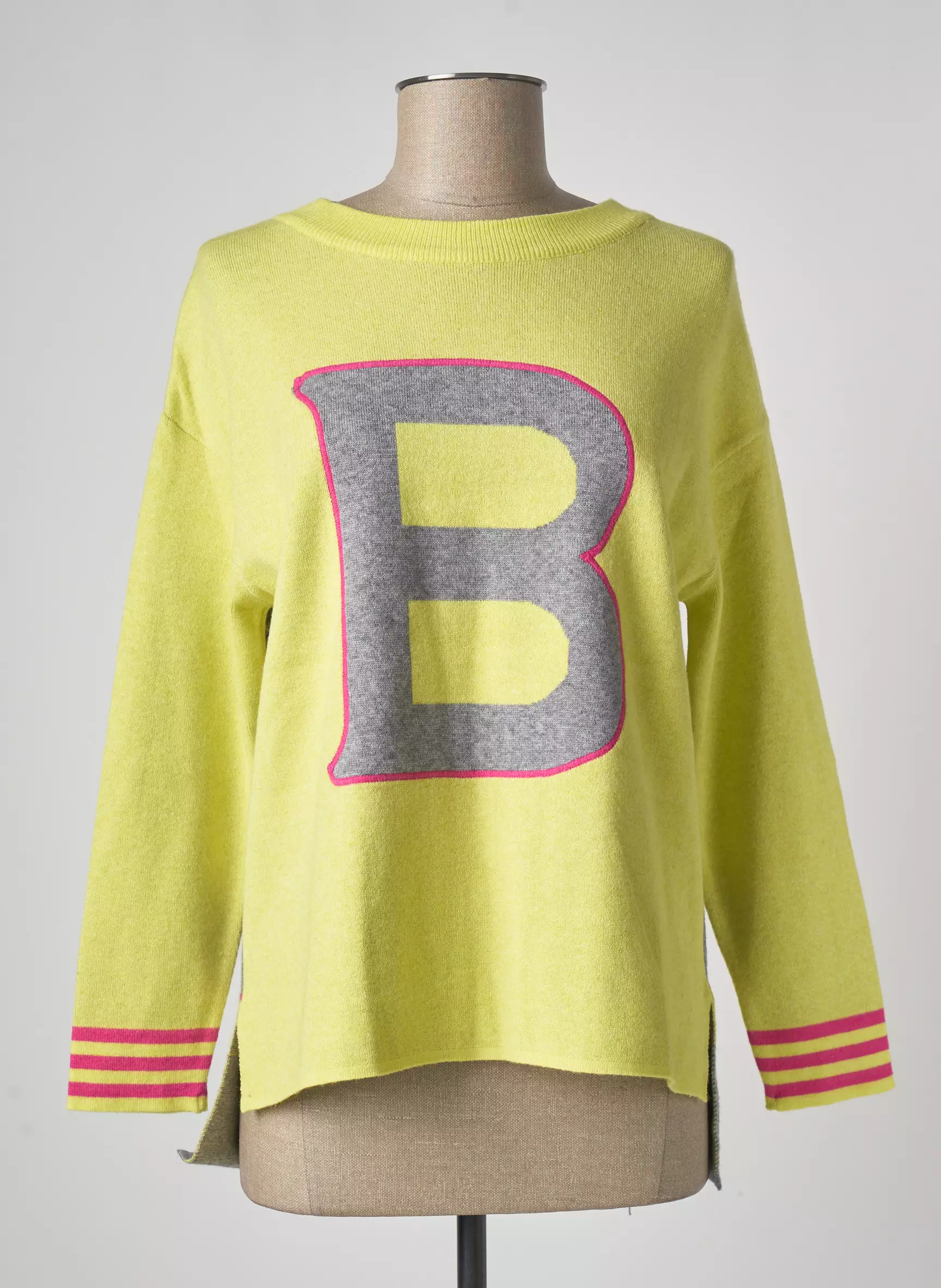Pame Carrioni Pulls Femme couleur jaune
