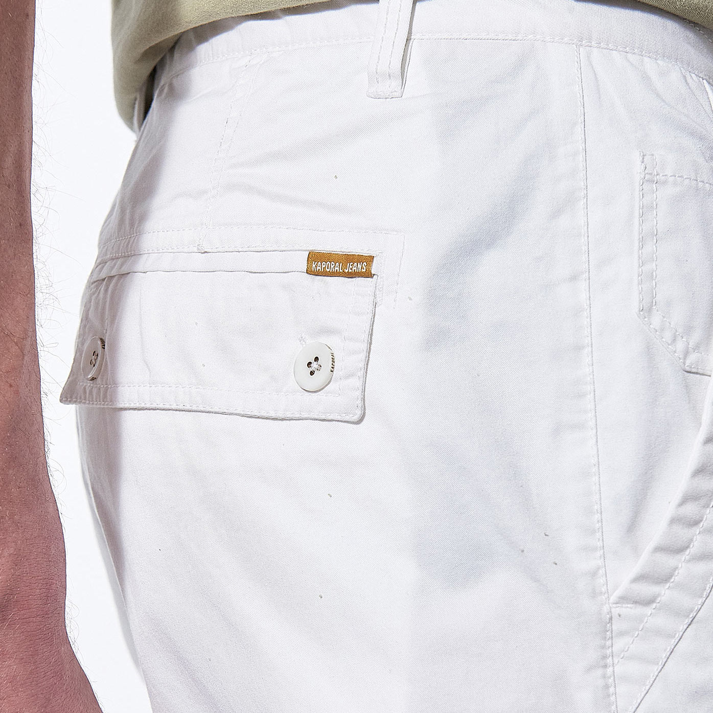 NEPAL  Bermuda cargo blanc Homme en 100% coton