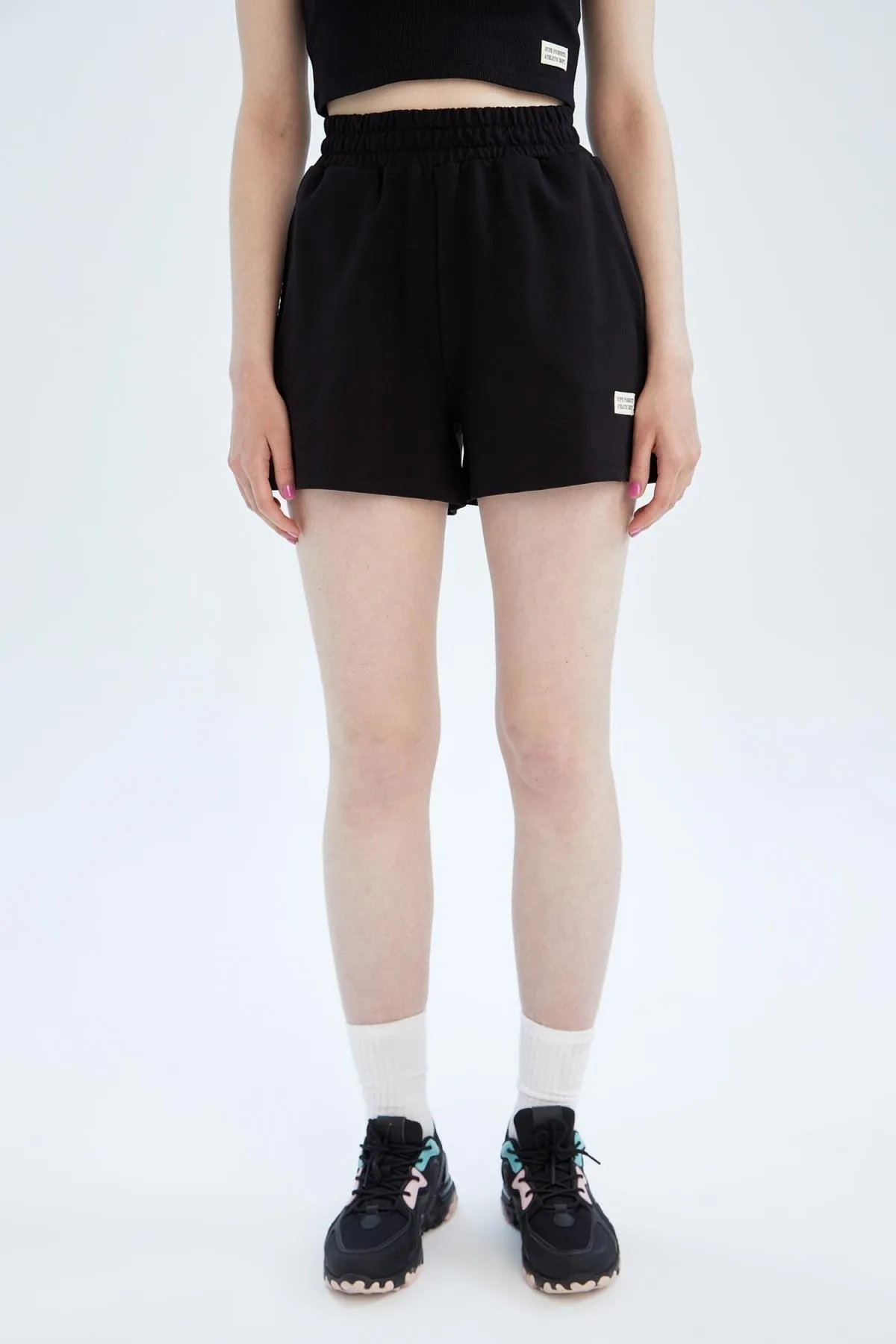 DeFacto  Passform: Slim-Fit-Shorts aus 100 % Baumwolle