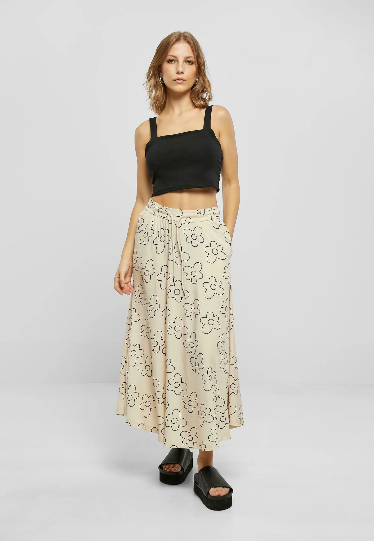 Falda acampanada Urban Classics