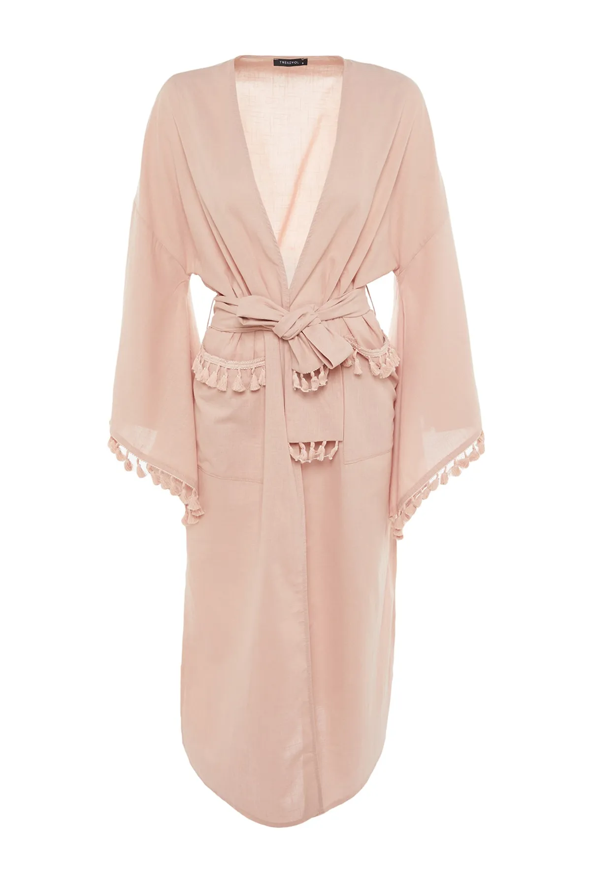 Trendyol Collection  Puderfarbener Maxi-Kimono und Kaftan aus 100 % Baumwolle mit gewebten Quasten und Gürtel TBESS23KM00016
