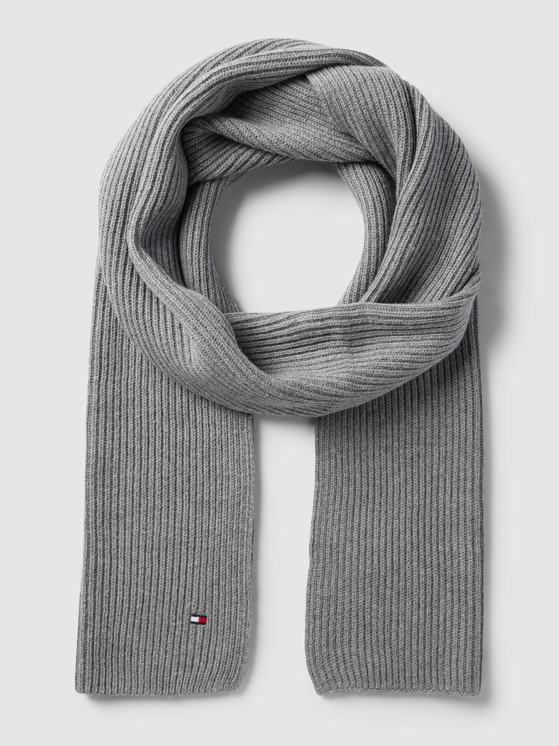 Schal mit Label-Stitching Modell 'ESSENTIAL FLAG' in mittelgrau