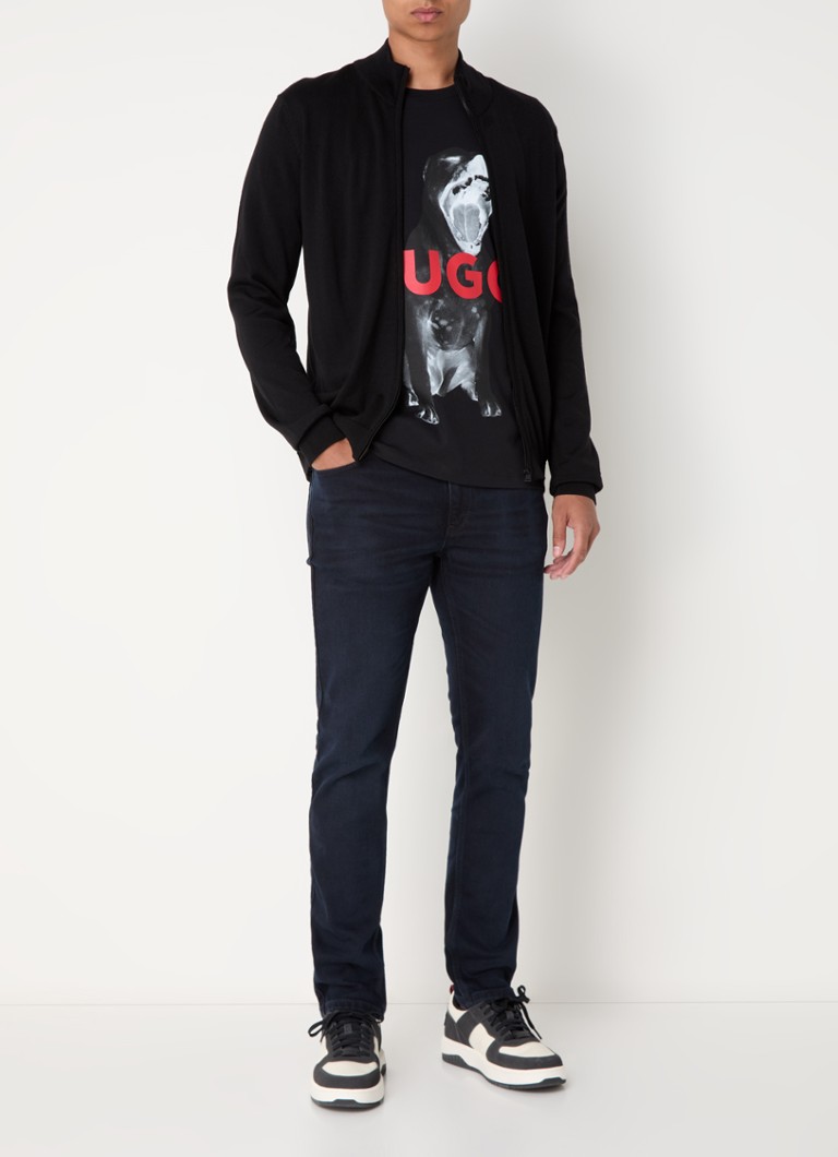 Cardigan HUGO BOSS St. George confecționat din lână virgină fină cu logo brodat.
