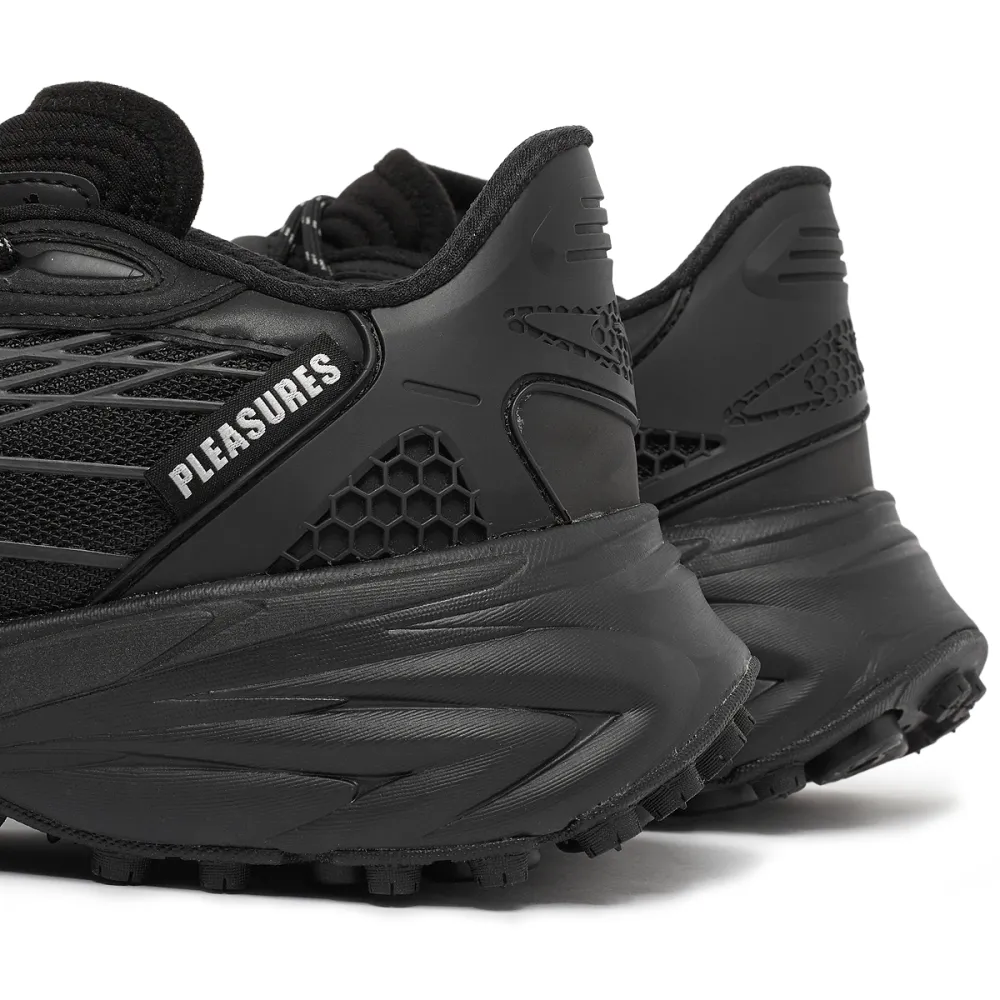PUMA Spirex PLEASURES 396037/001 / schwarz
