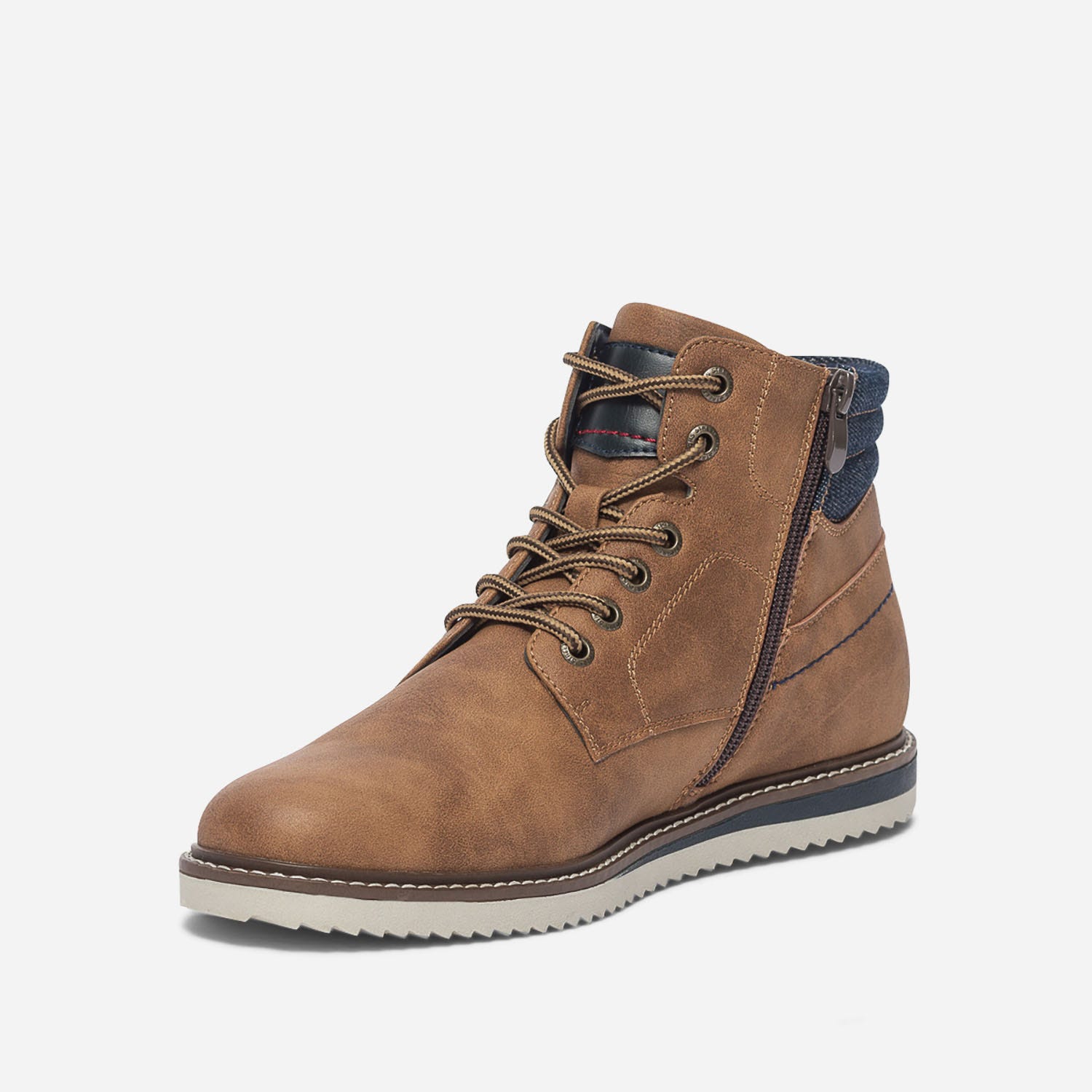 Boots camel à lacet