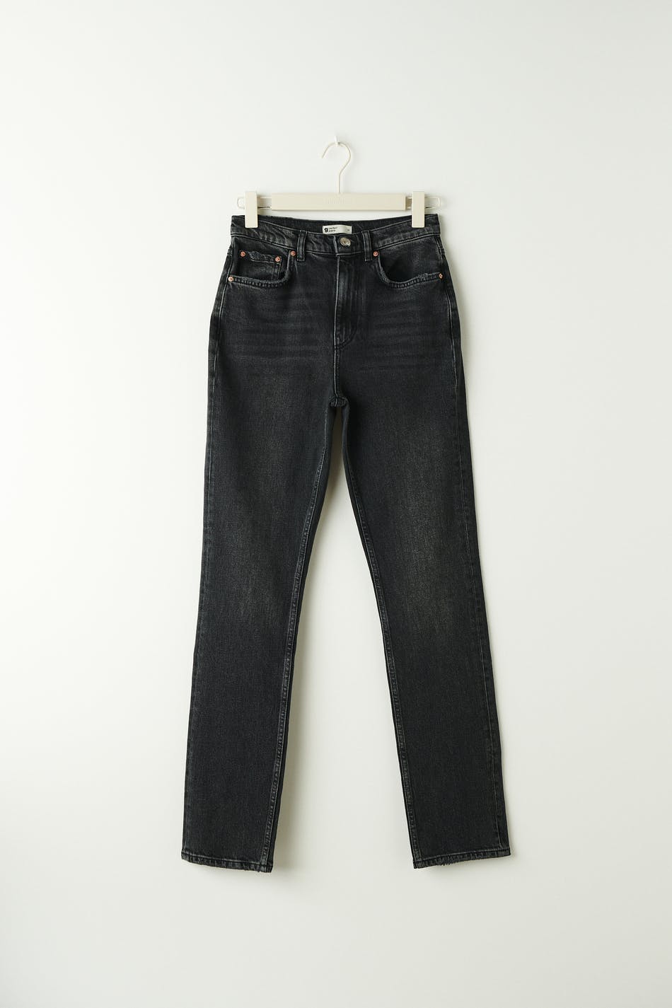 Straight slim jeans