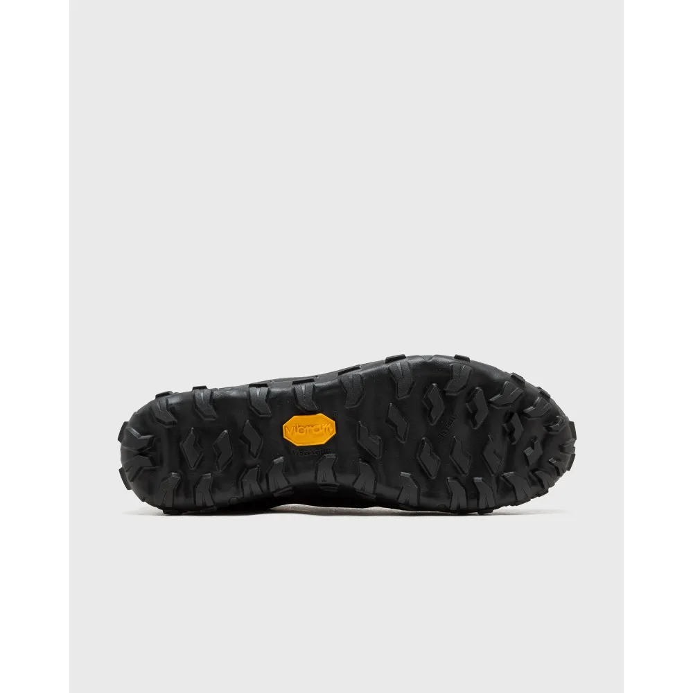 Norse Projects Zip Up Runner V04 NPF01-0009-9999 / schwarz