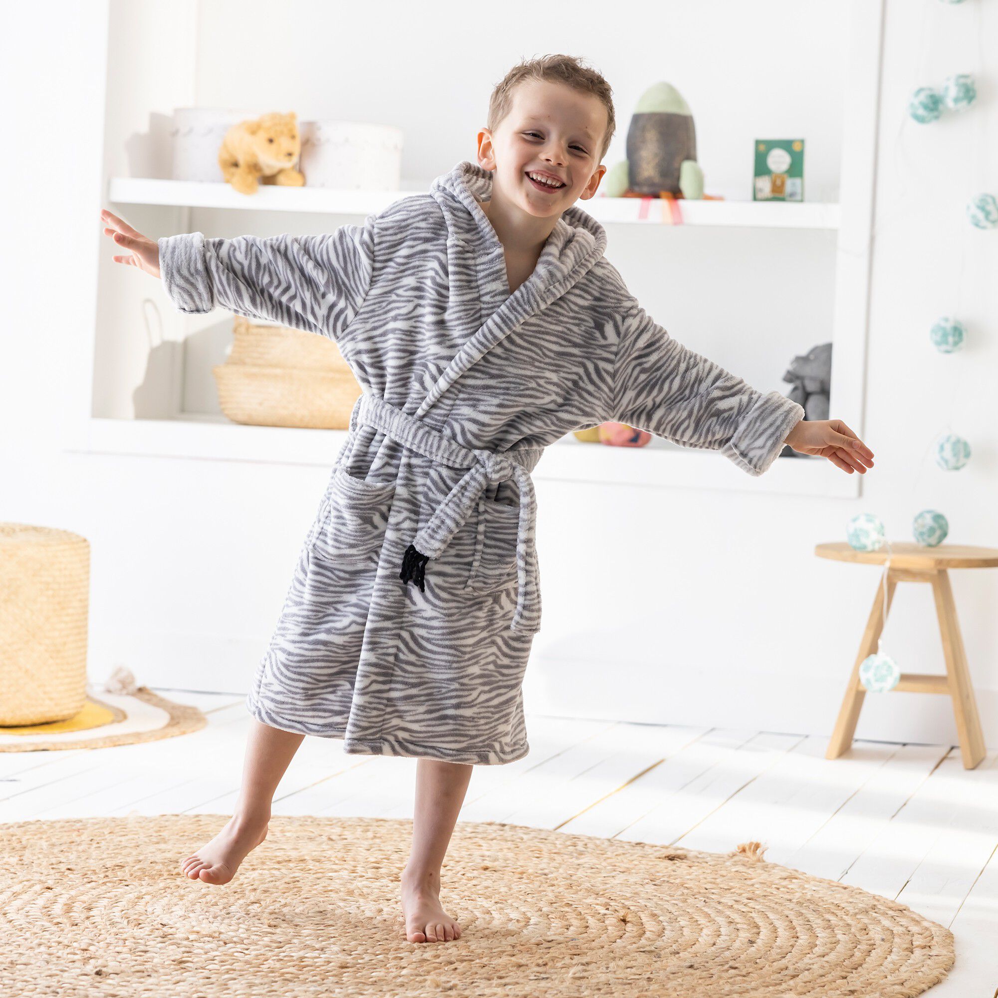 Peignoir de bain à capuche enfant zèbre microfibre toute douce