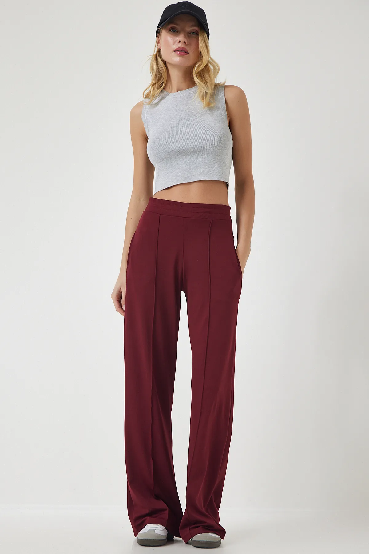 Happiness İstanbul  Burgunderrote, dehnbare Jogginghose mit hoher Taille für Damen BF00030