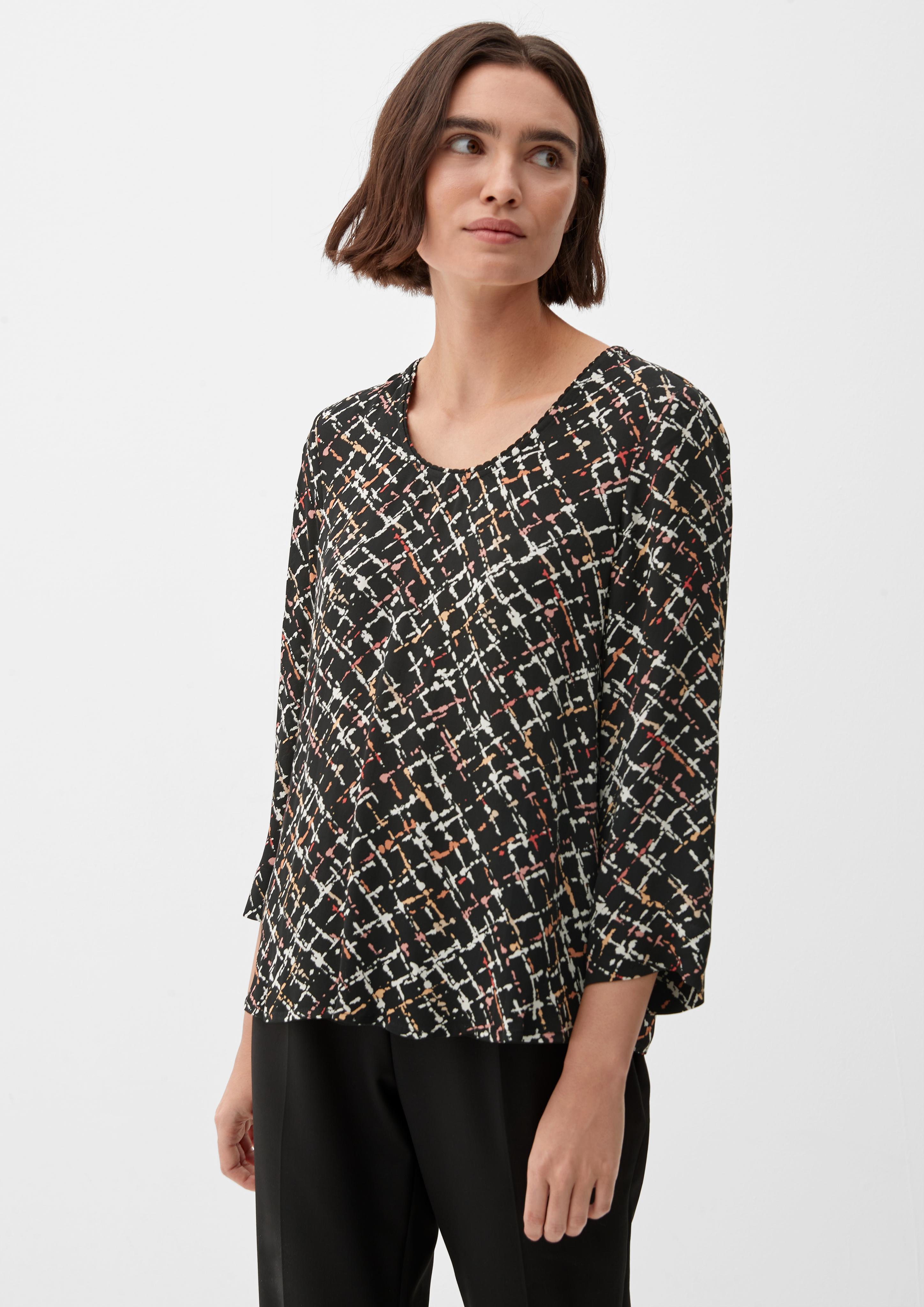 Viskosebluse mit Allovermuster  2121966-99A3