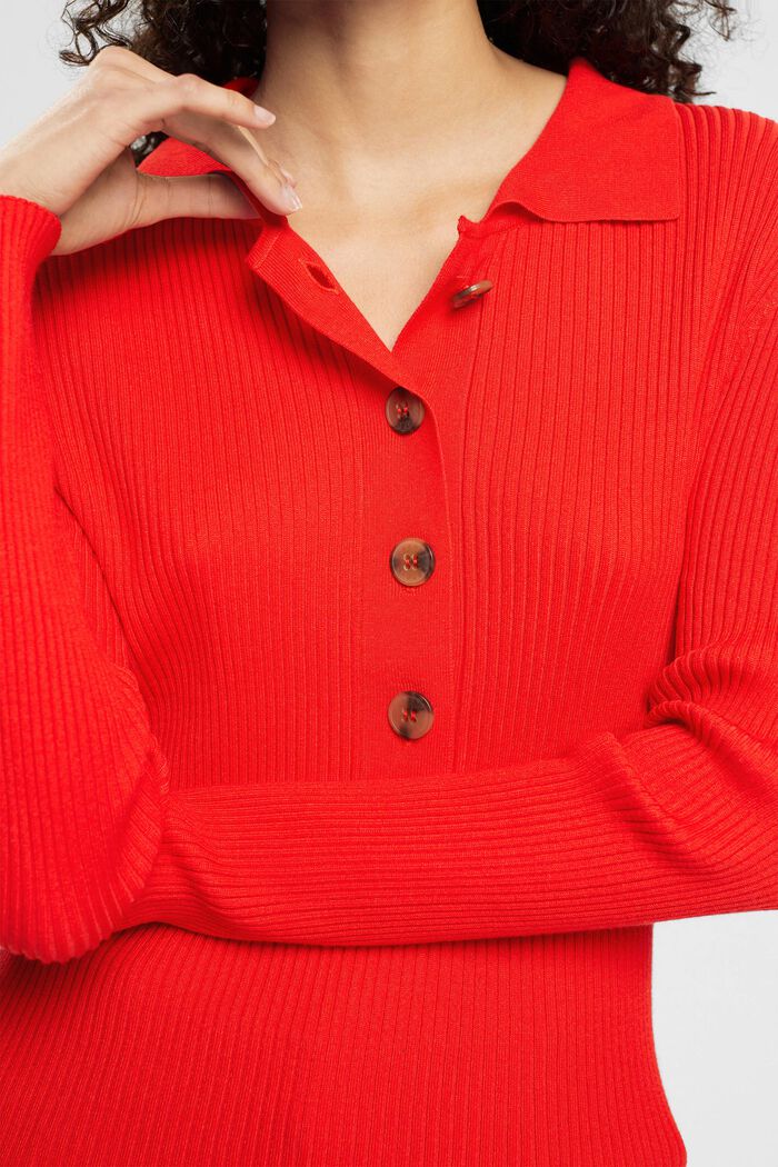 Pullover in Rippstrick mit Umlegekragen