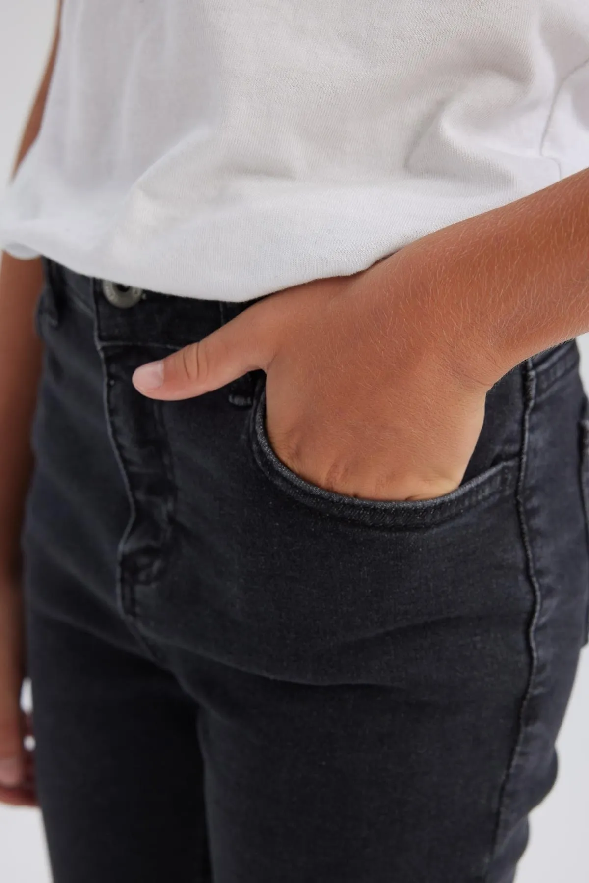 DeFacto  Slim-Fit-Jeanshose für Jungen mit schmalem Bein