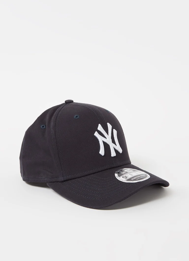 New Era sapka New York Yankees hímzéssel