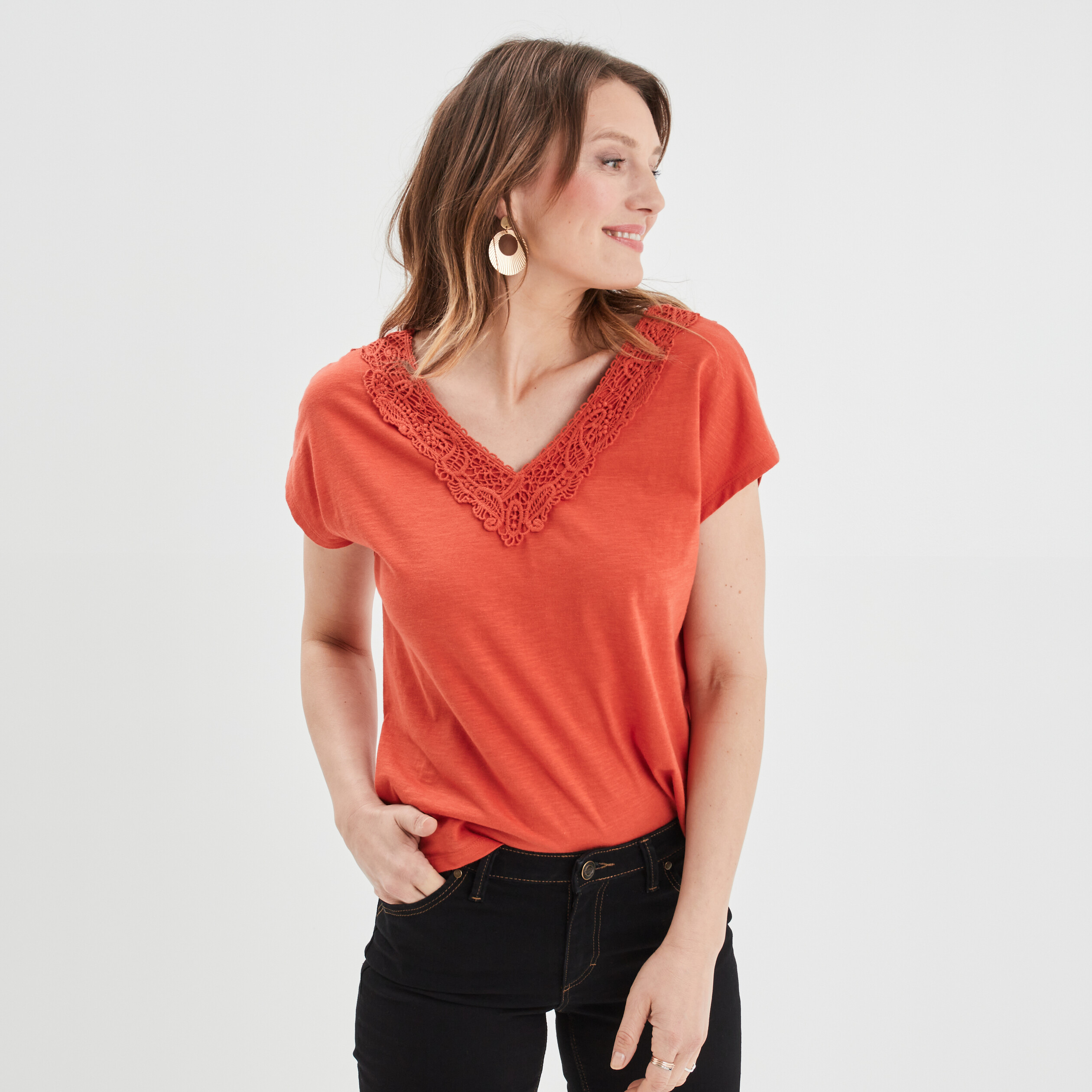 T-shirt col V macramé manches courtes orange foncé femme | La Halle