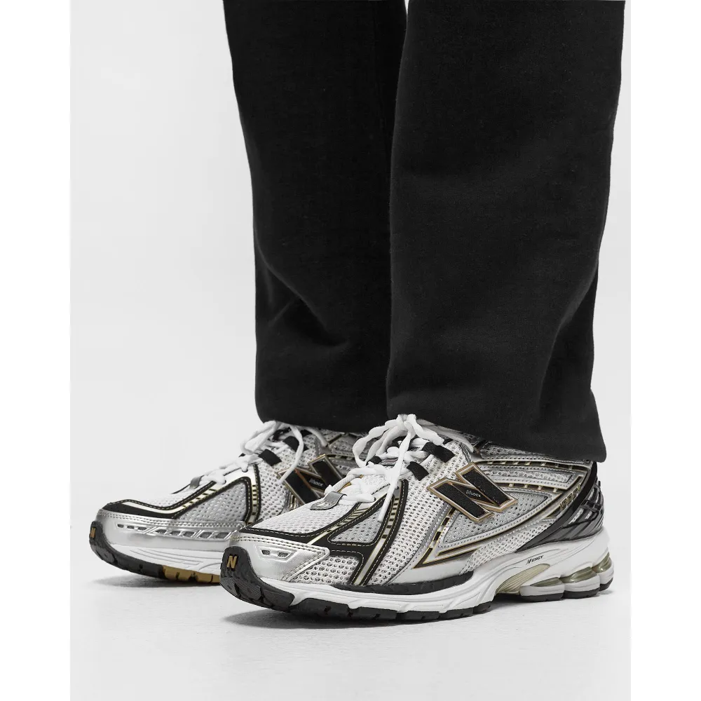 New Balance 1906R M1906RA / grau
