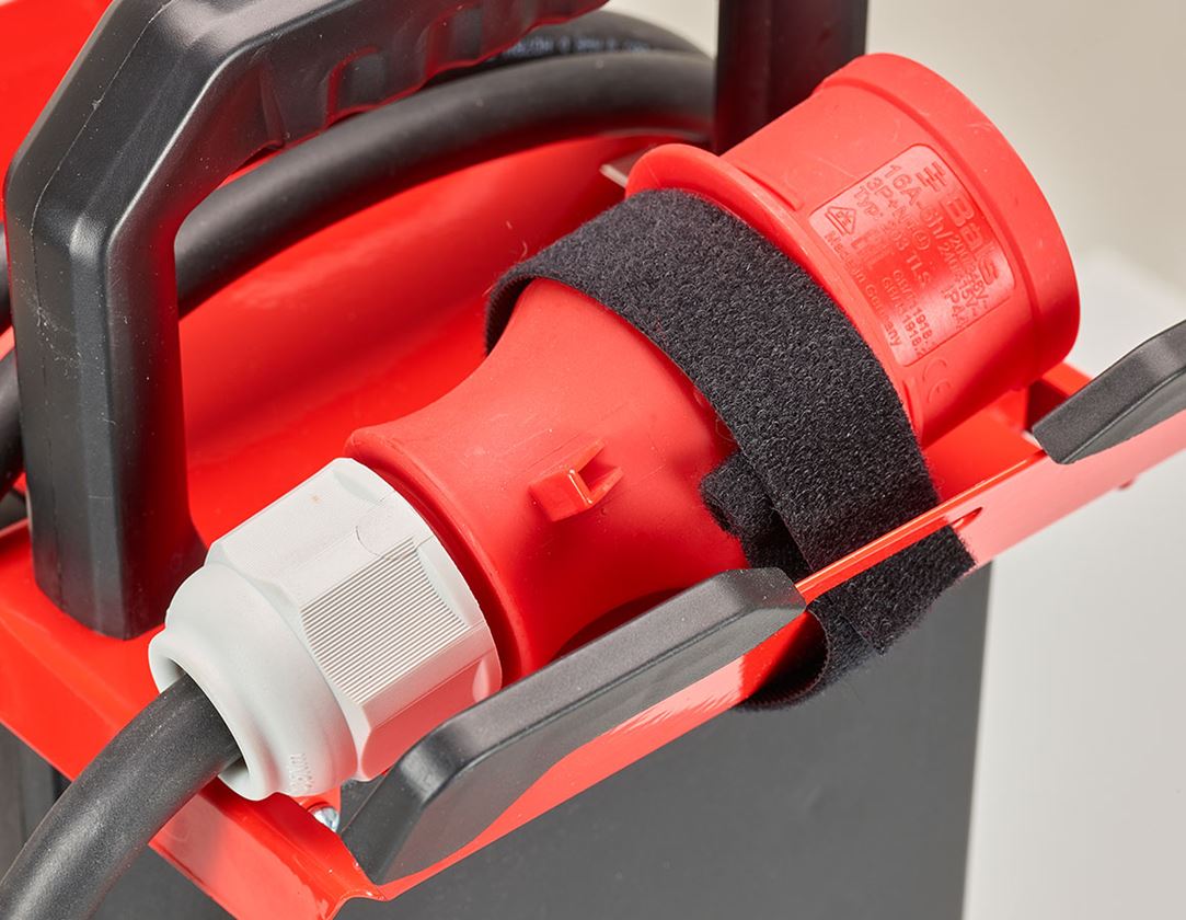 CEE-Stromverteiler midi außen 2 m, 6-fach