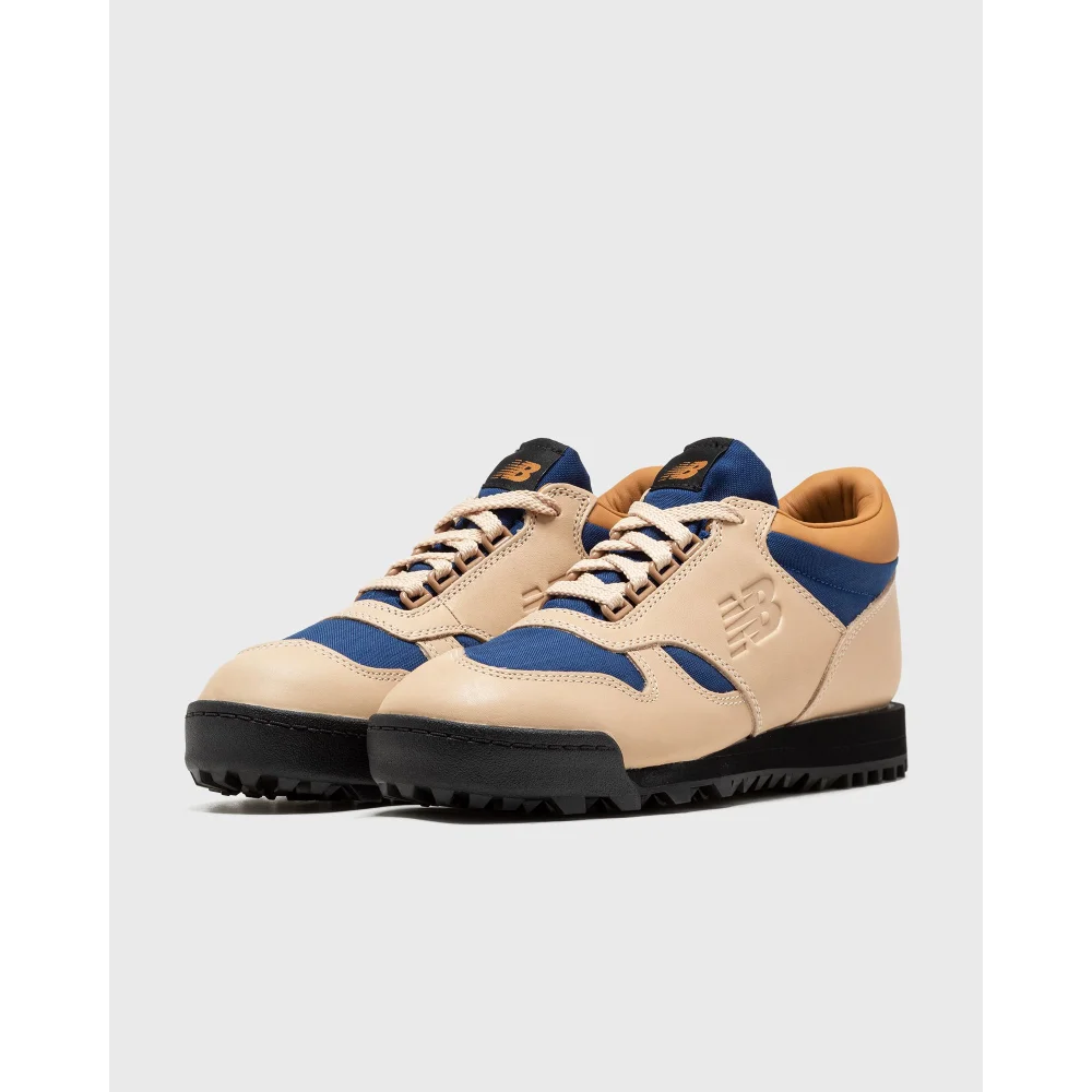 New Balance Rainier Low UALGSVT / braun