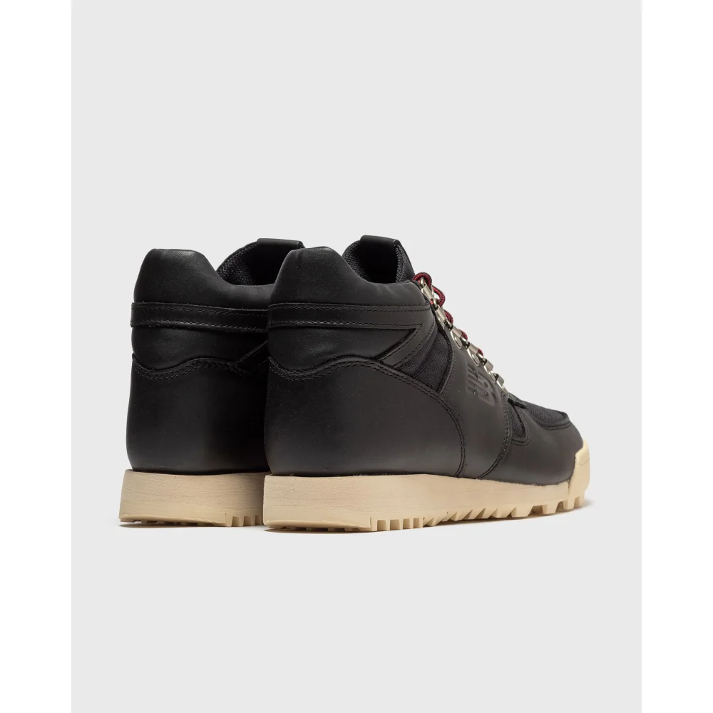 New Balance Rainier URAINAL / schwarz