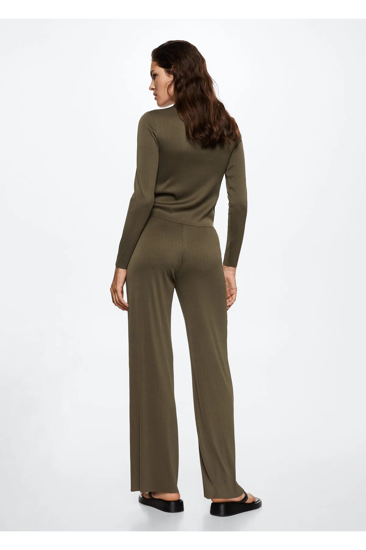 MANGO  Khakifarbene Damenhose 37043840