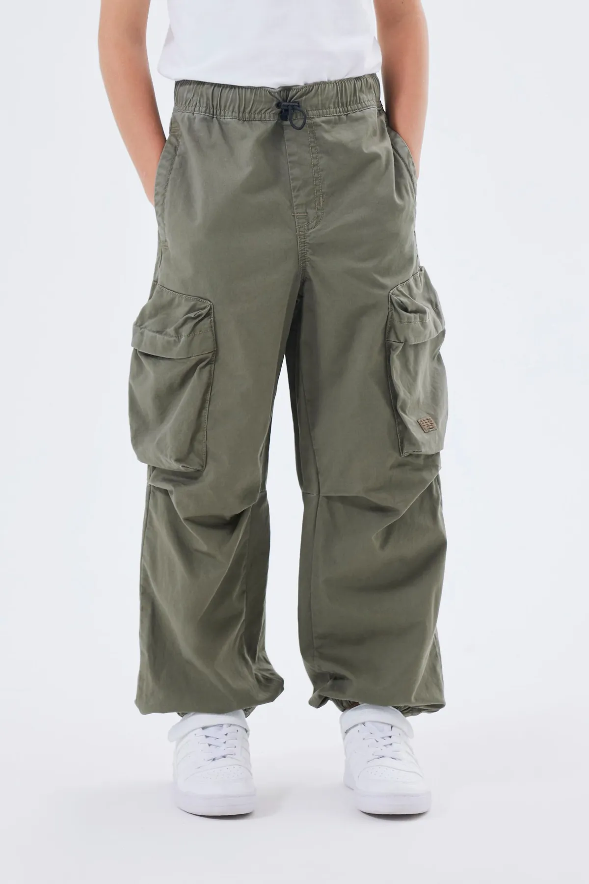 name ıt  Nkmben R Parachute Twi Pant 1900-Tf Noos