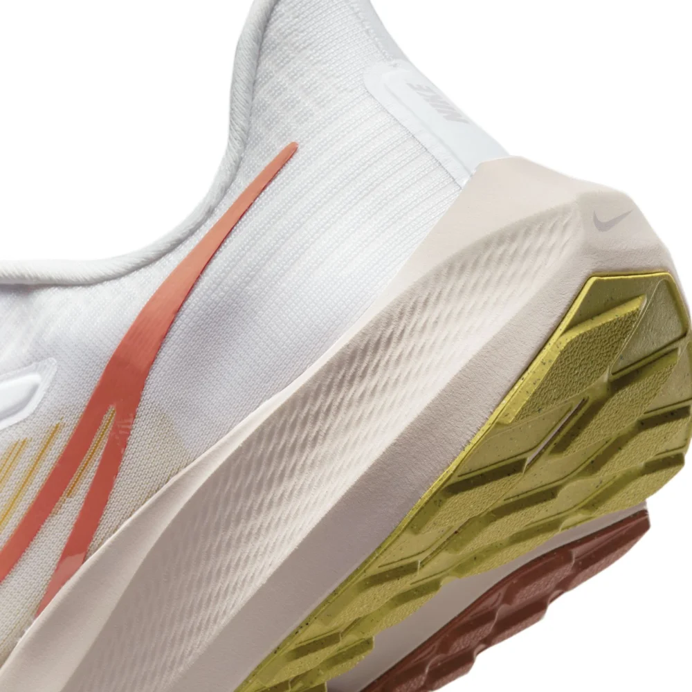 Nike Air Zoom Pegasus 39 DH4072-501 / weiss