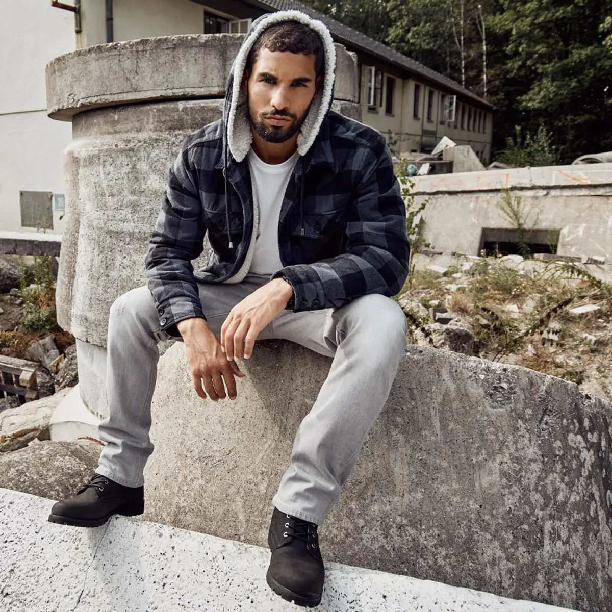 Hooded Lumberjacket schwarz-grau