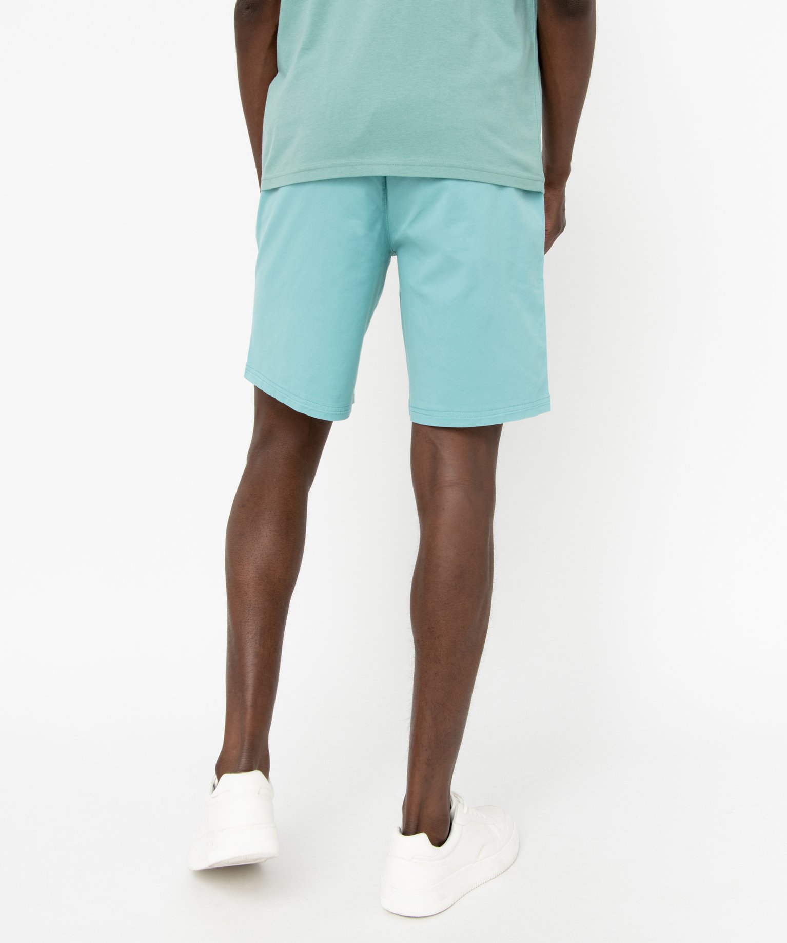 Bermuda en toile uni avec ceinture ajustable homme bleu | GEMO