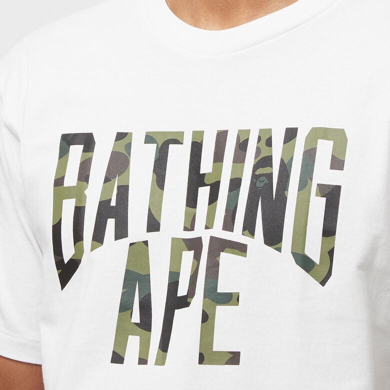 A Bathing Ape 1st Camo NYC Logo Tee M white x green