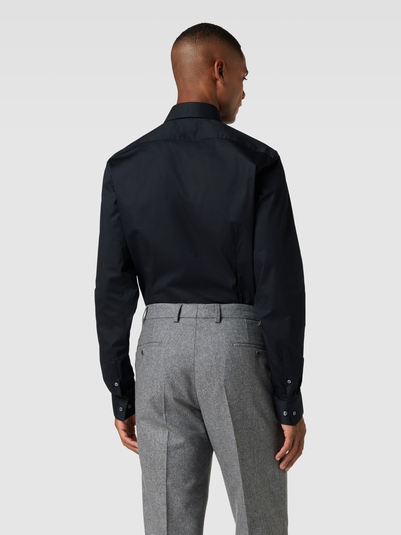Slim Fit Business-Hemd mit Kentkragen Modell 'Bari' in schwarz