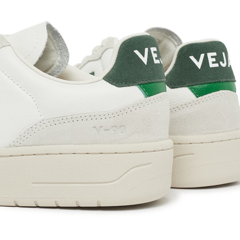 Veja V-90 extra white/cyprus