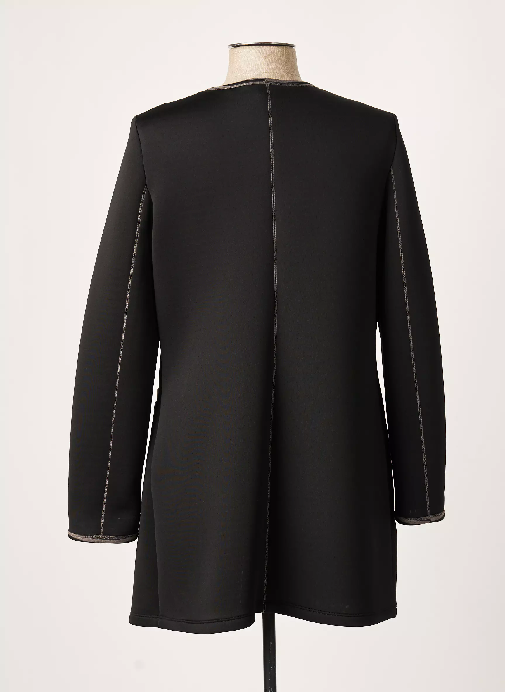Meri Esca Ponchos Femme couleur noir