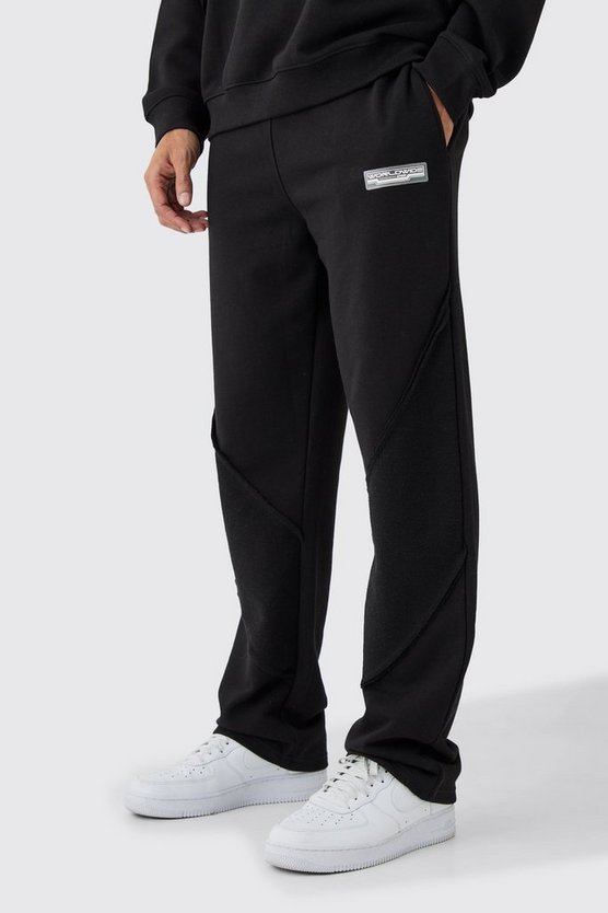 Lockere Jogginghose mit rohem Saum